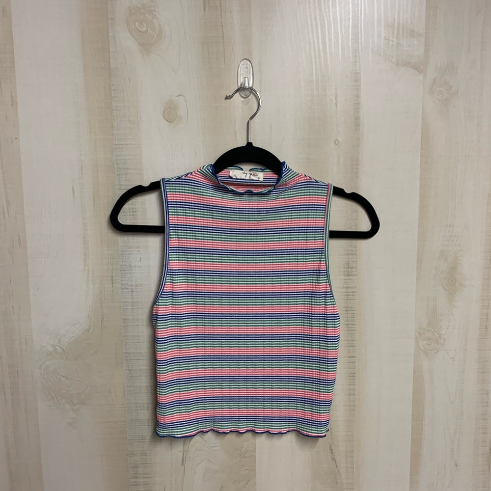 Molly Green Cropped Mock neck Tank Large